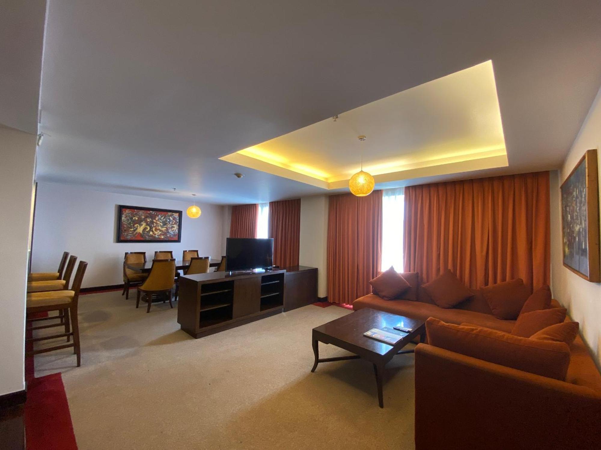 Muong Thanh Holiday Hue Hotel חדר תמונה
