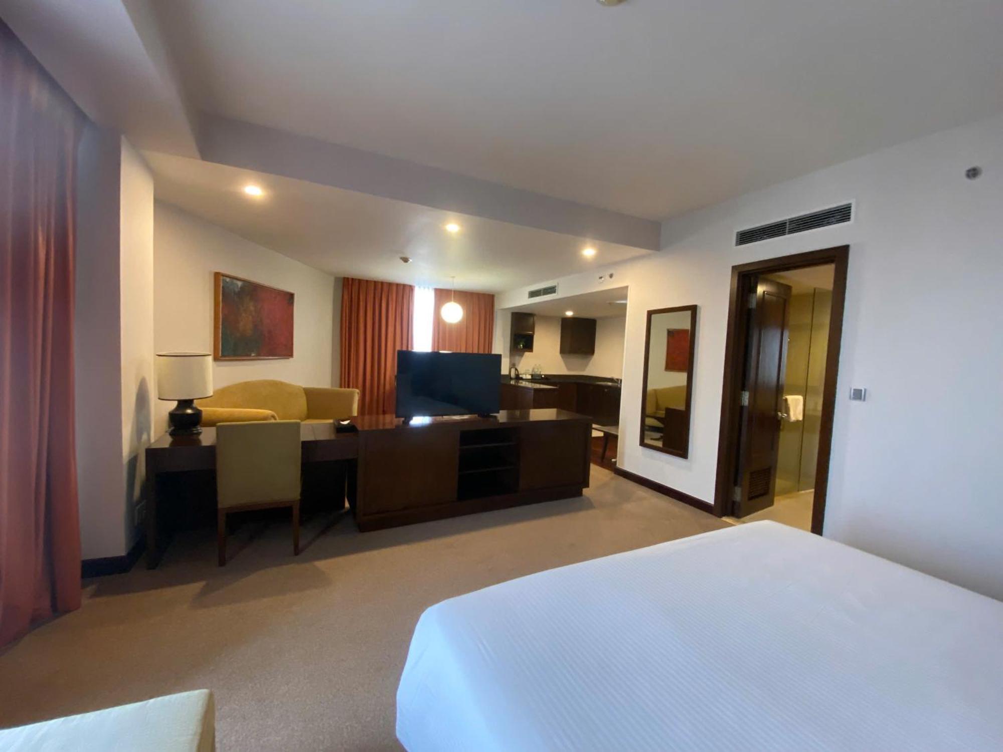 Muong Thanh Holiday Hue Hotel חדר תמונה