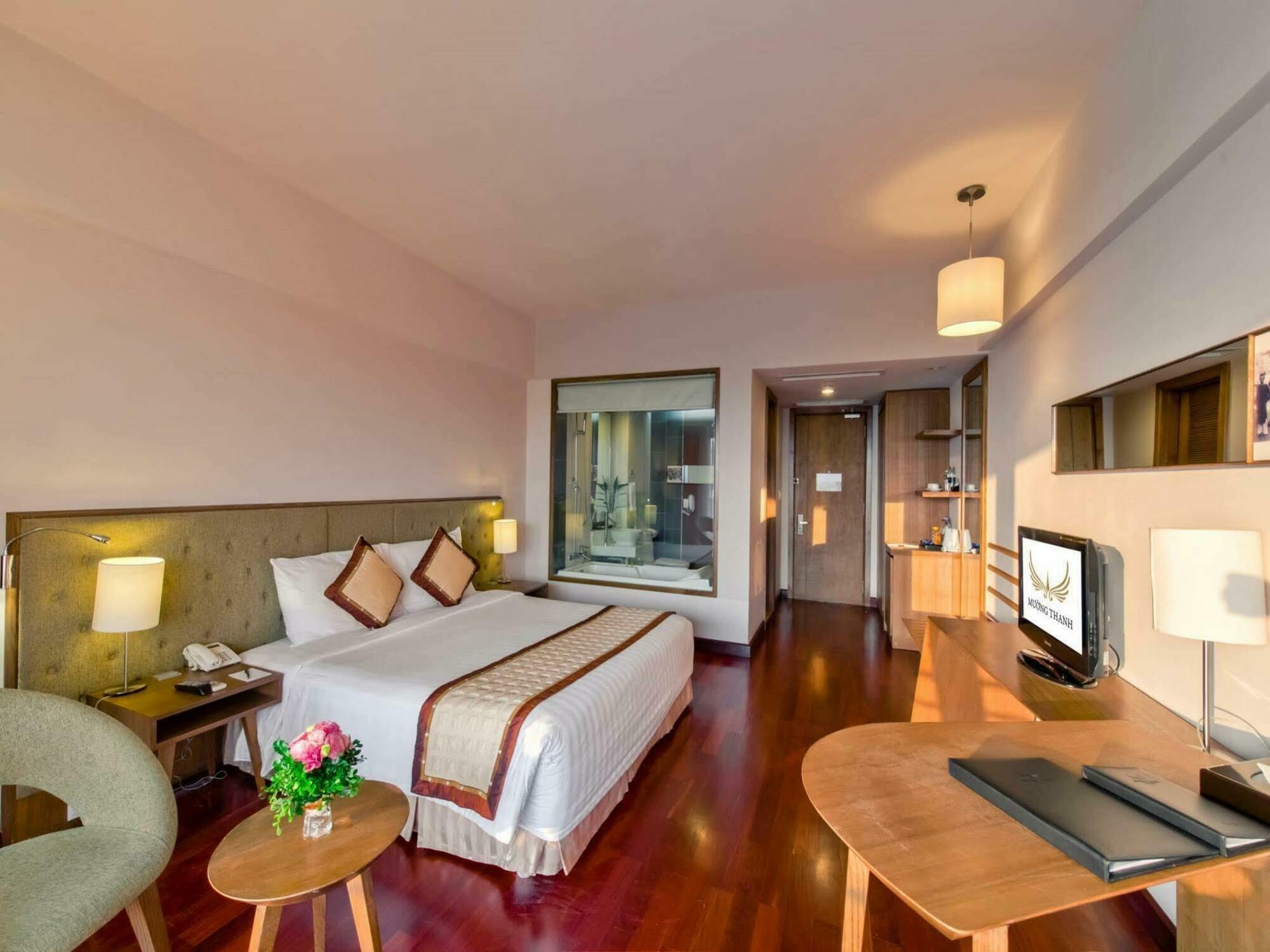Muong Thanh Holiday Hue Hotel מראה חיצוני תמונה