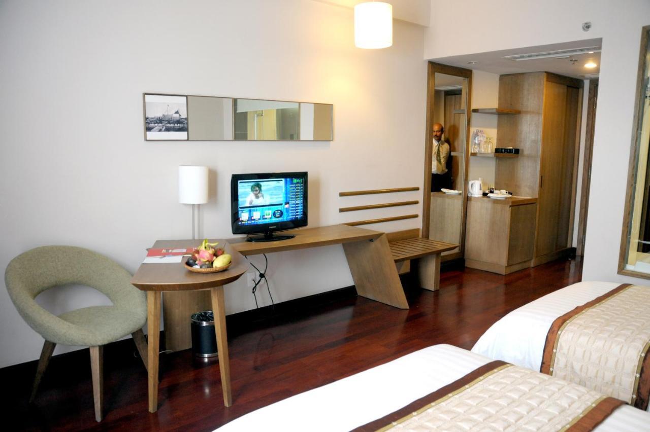 Muong Thanh Holiday Hue Hotel מראה חיצוני תמונה